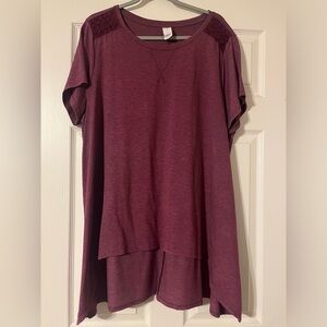 Living Athletic wear Shirt. Size 18/20